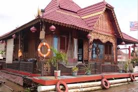 Rumah adat bolon adalah rumah tradisional asli propinsi sumatera utara. Rumah Rakit Khas Bangka Belitung Pariwisata Indonesia