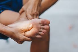 — la radiographie du pied en charge évalue d'. Traitement Douleur Pied Syndrome De Morton Avignon Orange