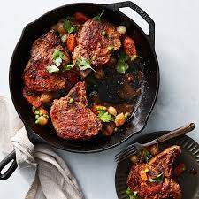 This Superfast One Dish Dinner Is Full Of Classic Flavor And Is Such A Crowd Pleaser That You Ll Want To Work Skillet Pork Chops Recipes Cheap Healthy Dinners