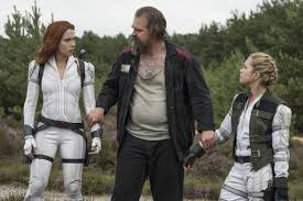 Natasha romanoff confronts the darker parts of her ledger when a dangerous. Black Widow Feminismus Sexismus Und Familientragodie Marvel Wird Mutig Kritik Stream Rolling Stone