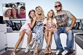 Robert geiss hat den kontakt zu seinen eltern margret und reinhold abgebrochen. Die Geissens Jetzt Spricht Ihre Ex Nanny Gala De