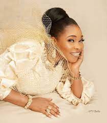 Nigerian singer, tope alabi upon seeing cece at the press briefing for the event, could not contain 6 likes 2 shares. Tope Alabi Is Fifty Fabulous Grateful Bellanaija