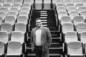 art #culture #thejunctiondubai #alserkalavenue #theatre #goldenvisauae…