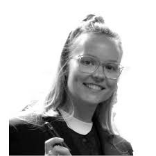 Paula Kuehn's Instagram, Twitter & Facebook