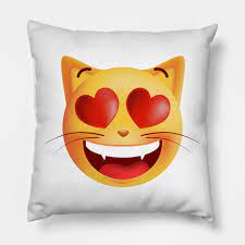 They're puuuurrfect to show your dark side with! Cat Heart Eyes Emoji Heart Emoji Kissen Teepublic De