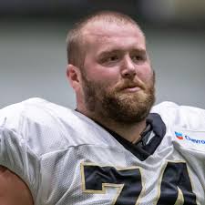 New Orleans Saints guard James Hurst announces retirement