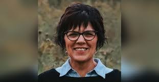 Clinton Yoder's Instagram, Twitter & Facebook