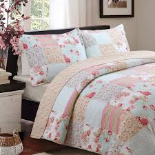 Features deeply saturated colors of fuchsia, gold, and spruce contrasted with vivid pink and robin's egg blue. King Size 3 Piece Cotton Patchwork Quilt Set With Pink Blue Floral Pattern Fastfurnishings Com
