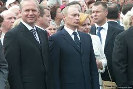 Jun 22, 2021 · зиничев отметил, что в ближайшее время из состава центрального аппарата будет направлена оперативная группа для оказания помощи и контроля ситуации в забайкальском крае и амурской. Tainstvennyj Diplom Chto Za Vuz Okonchil Nesostoyavshijsya Gubernator Zinichev Novyj Kaliningrad Ru