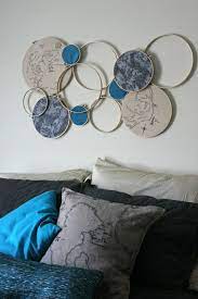 29 Wandideen Fur Die Kreative Wandgestaltung Embroidery Hoop Decor Embroidery Hoop Wall Art Embroidery Hoop Wall