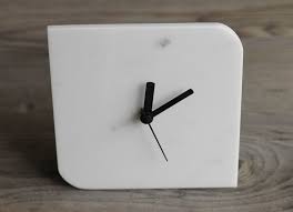 Il Vasto Catalogo Prodotti E Composto Da Sculture Sia Classiche Che Moderne Bassorilievi Altorilievi Complementi D Arredo Piani Cucina Marmo Bianco Marmo