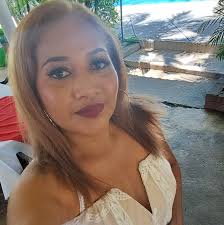 Mari Fer Reyes Solano