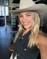 Maggie Koerner (@maggiekoerner) • Instagram photos and videos