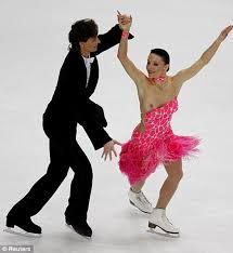 Ice Dancer Expertly Plays Off Wardrobe Malfunction During Olympics  Performance | sexiezpix Web Porn