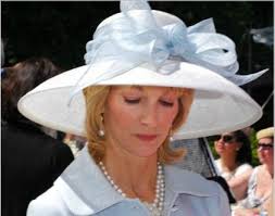 수잔 꾸띄르 밀리너리(Suzanne Couture Millinery), 여성의 마음을 움직이는 밀리너리, 강혜정 웨딩 밀리너리 :  네이버 블로그