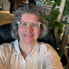 Amazon.com: Dead Harvest: A Collection of Dark Tales: 9780692323380:  Chizmar, Richard, Lebbon, Tim, Malfi, Ronald, Ethridge, Benjamin Kane,  Strand, Jeff, Moore, James A., Waggoner, Tim, Gifune, Greg F., Lacey,  Patrick, Kyle Yadlosky,