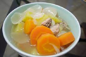 Ini dia beberapa contoh menu makan siang yang sudah kami rangkum dari berbagai sumber. Resep Masakan Dan Cara Membuat Sayur Sop Wortel Dengan Kentang Yang Enak Sedap Dan Sederhana Selerasa Com