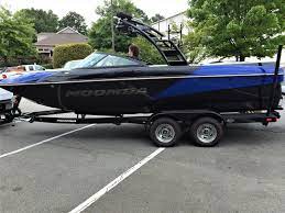 These moomba boats may come at a lower price point than other brands, but they certainly aren't missing any features. Moomba Mojo 2 5 2014 For Sale For 50 000 Boats From Usa Com