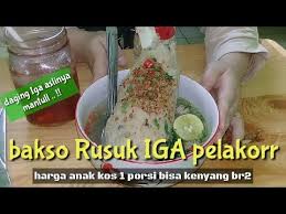 Selain bakso biasa kedai ini. Review Bakso Pelakor Tulang Rusuk Iga 1 Porsi Bisa Kenyang Ber 2 Youtube