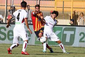 Italy serie b 2020/2021 round: Serie B Pari Del Cittadella A Lecce Effetto Di Natale Sullo Spezia