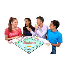 Desde superhéroes, a dibujos animados, vamos a encontrar todo tipo de variaciones del monopoly basadas en series de tv, veámos algunas de ellas Amazon Com Monopoly Juego De Mesa Toys Games