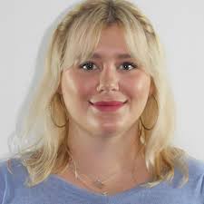 Hannah Chamberlin's Instagram, Twitter & Facebook