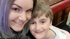 'I was diagnosed with autism at 32', says Cardiff mum