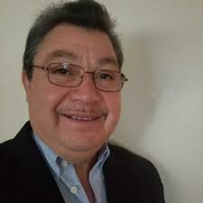 Felipe Urquilla's Instagram, Twitter & Facebook