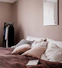 From grey and beige to beige and pink, neutral bedrooms with pops of colour are naturally on. Bedroom In Dusty Pink Coco Lapine Design Dusty Pink Bedroom Pink Bedroom Furniture Beige Walls Bedroom