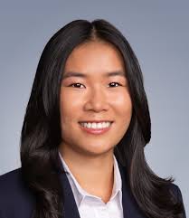 Sarah Jackman's Instagram, Twitter & Facebook