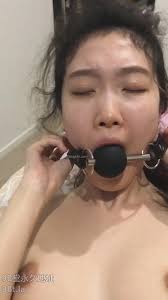 完全承认自己是母狗的刘芹悦- 小黄书xChina