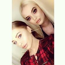 Alexandra Parkes's Instagram, Twitter & Facebook