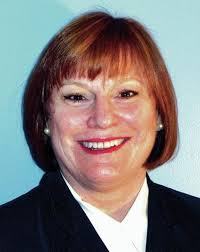 Human Services Secretary Squier announces resignation