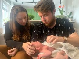 Ukrainians celebrate Easter in the shadow of war