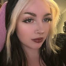 I just started The mindf*ck series by S.T. Abby. What do you think, does it  count as five books