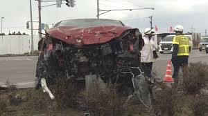 母子死亡の衝突事故、逮捕の男は時速140キロ超で交差点進入か 「他の車 ...