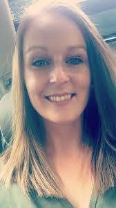 Lacey Good's Instagram, Twitter & Facebook