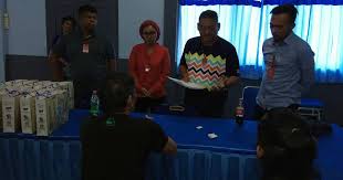 Biarpun hanya melawat penjara yang sudah kosong, namun selepas keluar dari situ terasa akan kebebasannya.﻿ bebas ni mahal doh. Tahanan Malaysia Luah Perasaan Dan Kongsi Kehidupan Di Penjara Indonesia