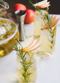 Apfel Rosmarin Gin Tonic Rezept Gin Cocktail Rezepte Ausgefallene Getranke