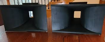 Edgar Midrange Horn wooden tractrix midrange horns Bruce Edgar designed and  built wooden tractrix midrange horns 400hz to 6,000hz