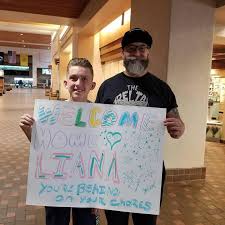 Some of them thrive on jokes and funny sayings. 50 Hilarious Embarrassing Airport Greeting Signs Far Wide