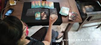 Kita sebagai konsultan dalam menghadapi klien, seringkali sang klien merasa sedang diinterograsi. Nunuk Ambarwati