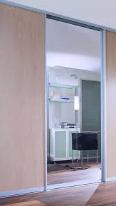 Holzschiebetur Fur Die Kuche Als Trennwand Zum Esszimmer Schiebeelmente Holztur Schiebetur Holz Schieb Schiebetur Raumteiler Schiebetur Holz Schiebetur