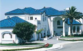 Blue roof is located in the picturesque village of blagoveschenskaya, just 10 minutes' walk from the black sea sandy beach. Pin On Custom Homes