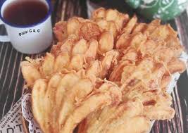 Pisang goreng kipas or pisang goreng pontianak refers to banana cut in the shape of a fan, battered, and deep fried. Cara Memasak Pisang Goreng Kipas Anti Ribet