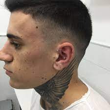 Conch Forward Helix Piercing Pierced Piercer Bodypiercing Bodypiercer Earpierc Piercings Masculinos Piercing Na Orelha Masculino Ideias Para Piercings