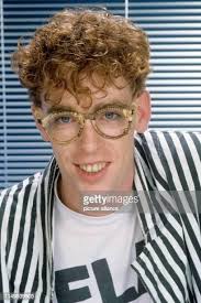 😎 Song : "TARZAN BOY" Artist : BALTIMORA. Cover by... LIGA JOE. #FOR  Entertainment Only.