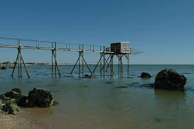 Die einwohner werden yvéens genannt. Chatelaillon Plage L Homme Retrouve Noye Dans La Baie D Yves Est Un Ex Veliplanchiste De Haut Niveau