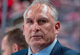 Les Maple Leafs de Toronto ont nommé leur nouvel entraîneur-chef