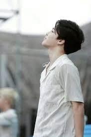 I want to start by addressing the myth that black hair doesn't grow. Jimin In Black Hair And White Shirt Is My Weakness Omool This Eraaa Please Come Back To Black Hair Army S Amino